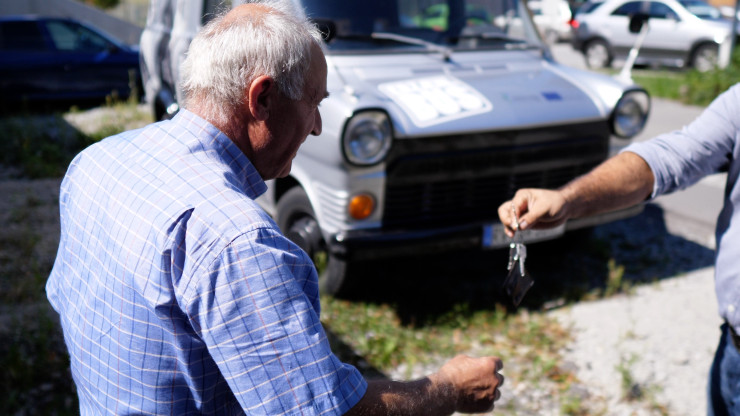 Erzähl-Bus. Vom Weggehen, Ankommen und Dableiben