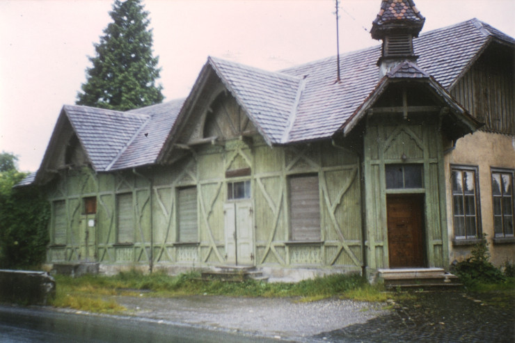 Reißverschlußproduktion in Dornbirn