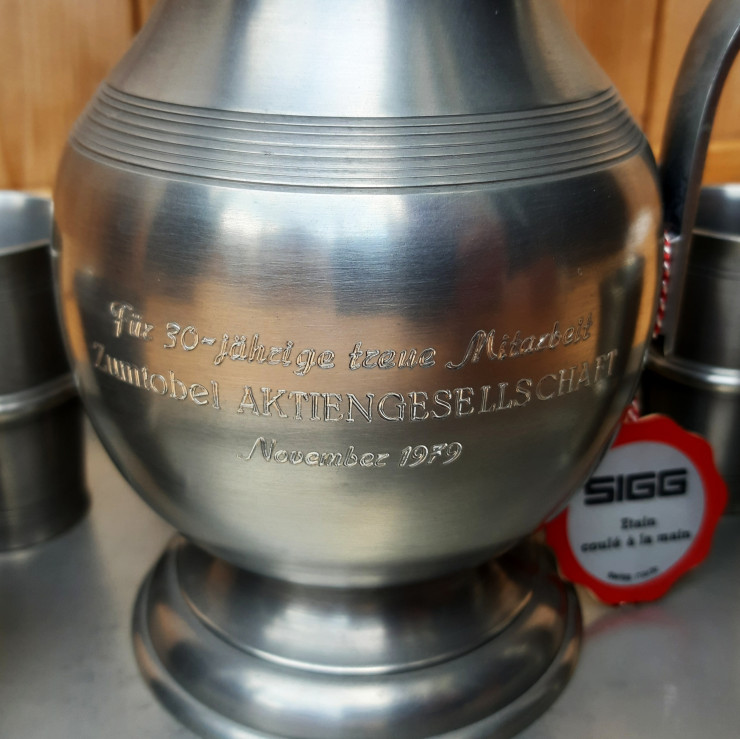 Zinngeschirr für Jubilare bei Zumtobel Leuchten